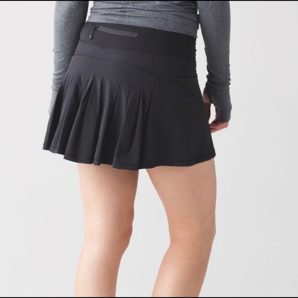 Lululemon grey skort tennis run 8 circuit breaker